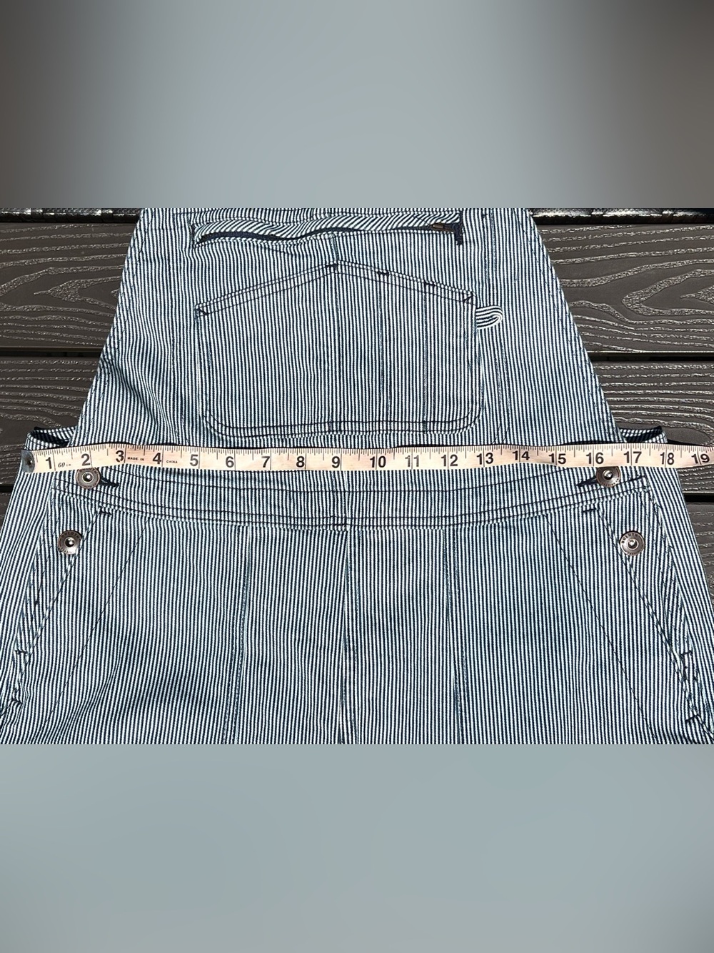 Duluth Trading Co Rootstock Gardening Overalls - Picture 7 of 7